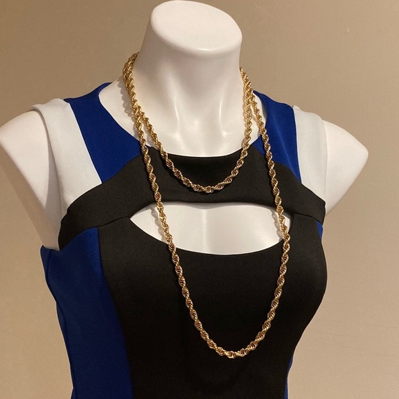 Monet Vintage Gold Plated 55” Rope Chain - Picture 2 of 9